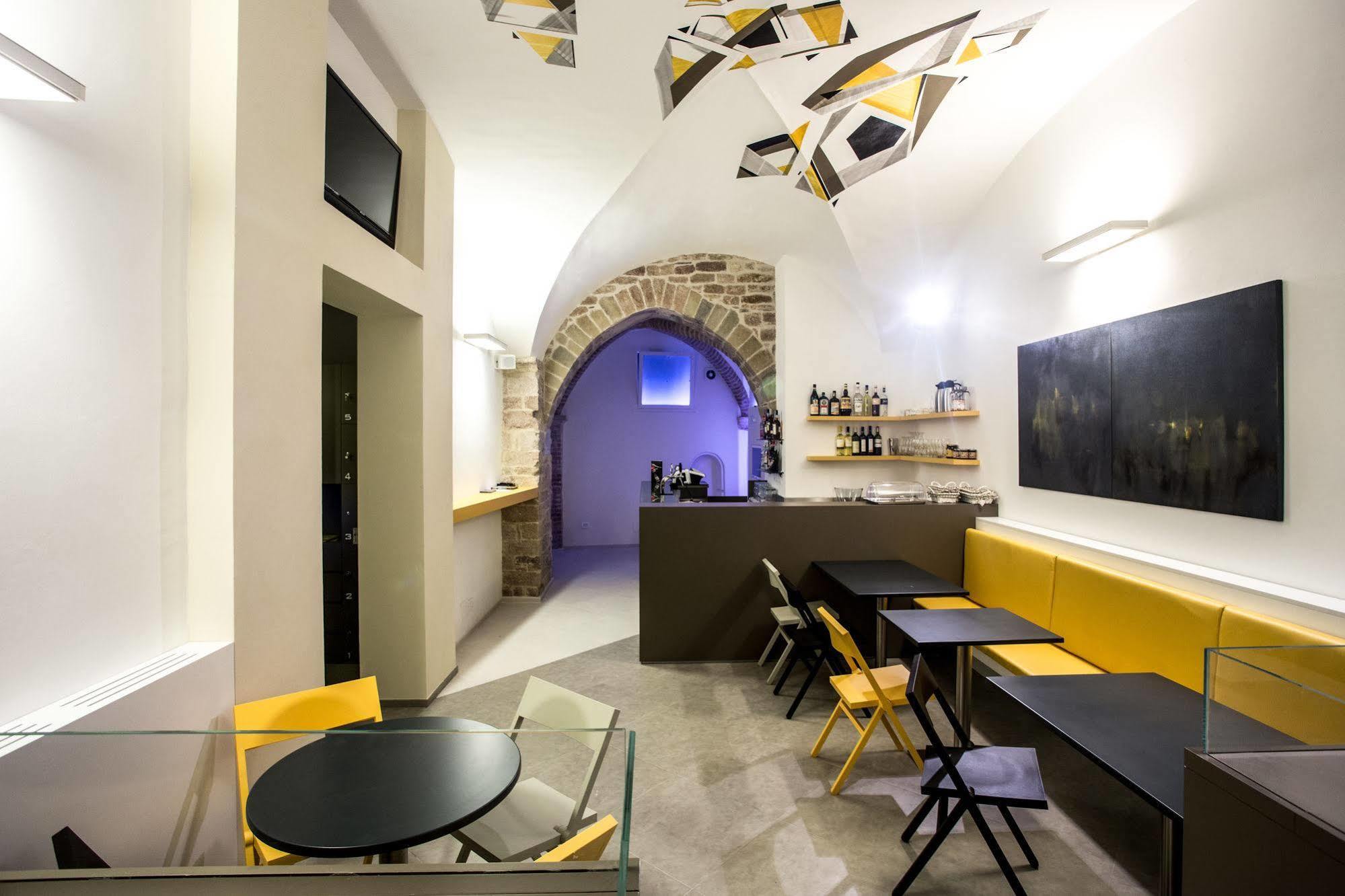 Little Italy Hostel Ex Chiesa S Donato Περούτζια Εξωτερικό φωτογραφία